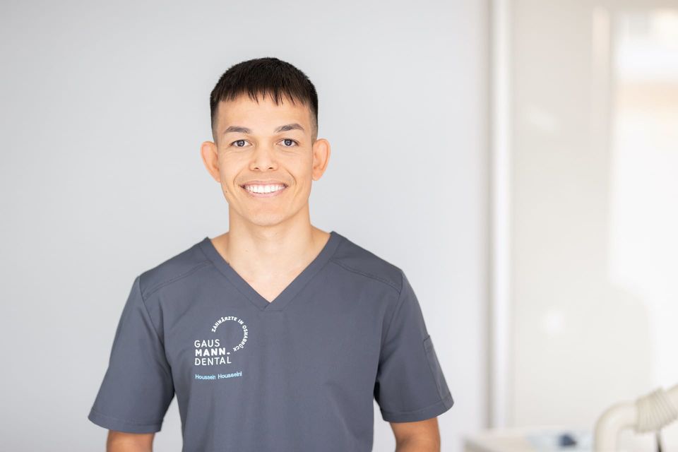 Houssein Housseini, Auszubildender bei Gausmann.Dental Gausmann.Dental Team: Houssein Housseini